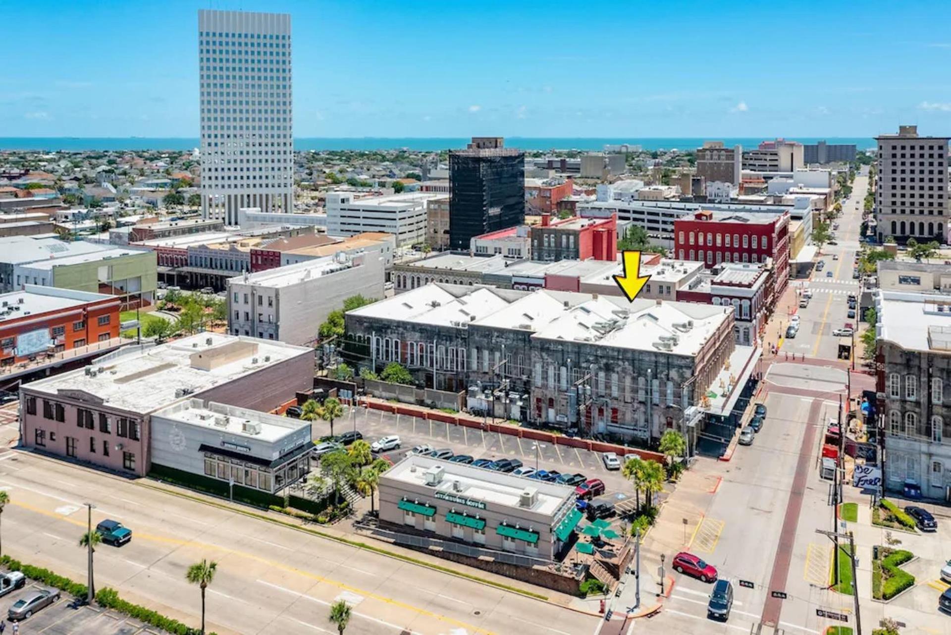 Historic Strand Lofts By 3Rd Coast Getaways Lägenhet Galveston Exteriör bild